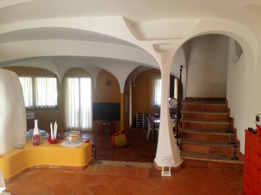B&B Villa Claudia Лавена-Понте-Треза Екстер'єр фото