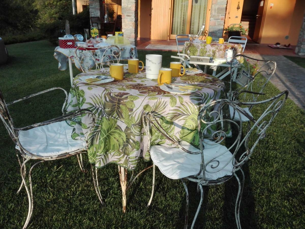 B&B Villa Claudia Лавена-Понте-Треза Екстер'єр фото